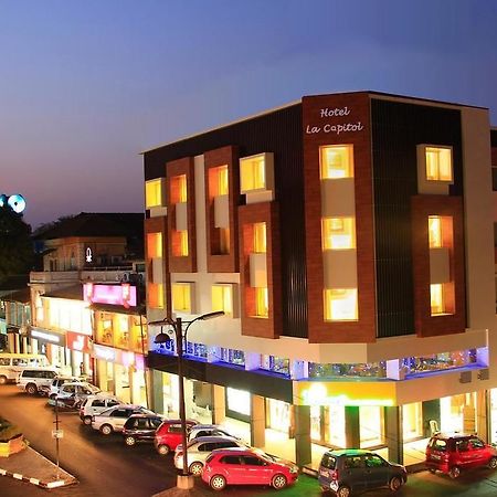 Hotel La Capitol Panaji Exterior foto